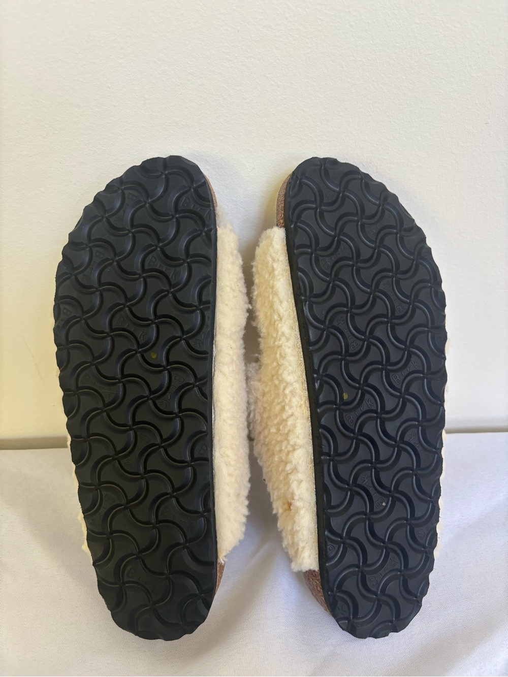 Birkenstock Arizona Big Buckle Shearling Sandals Sz 7 Eu 38 Narrow teddy New - Picture 6 of 6